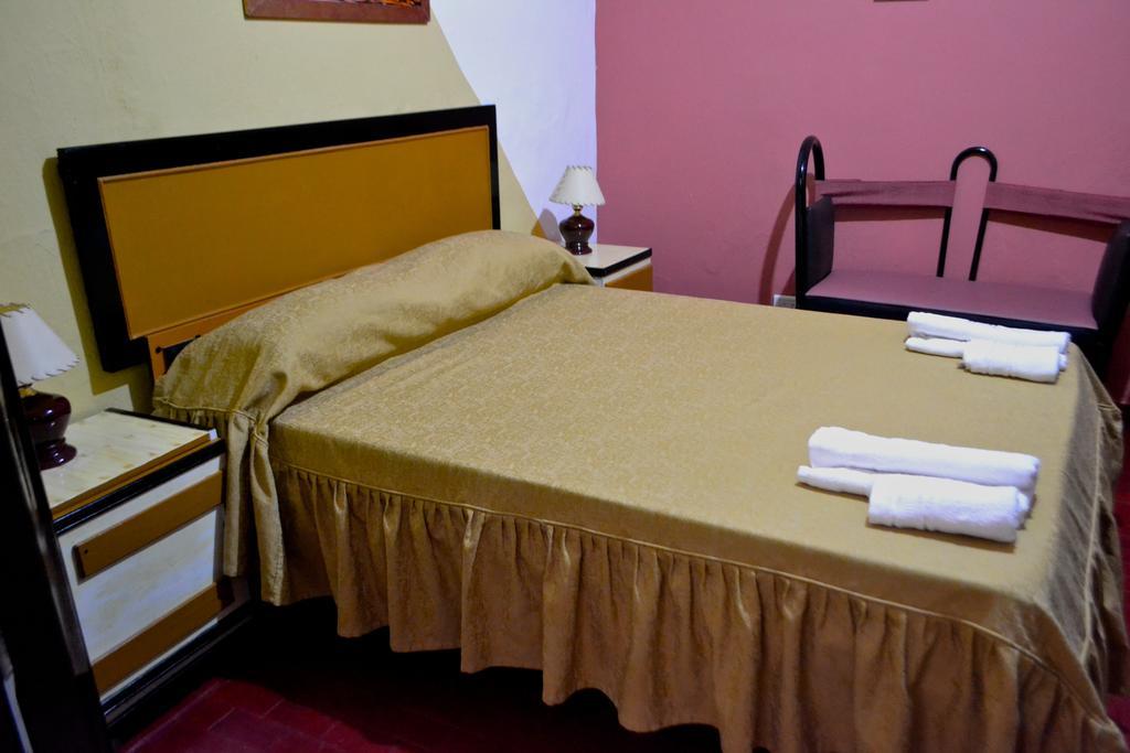 Hotel Casona La Boheme บัวโนสไอเรส ห้อง รูปภาพ