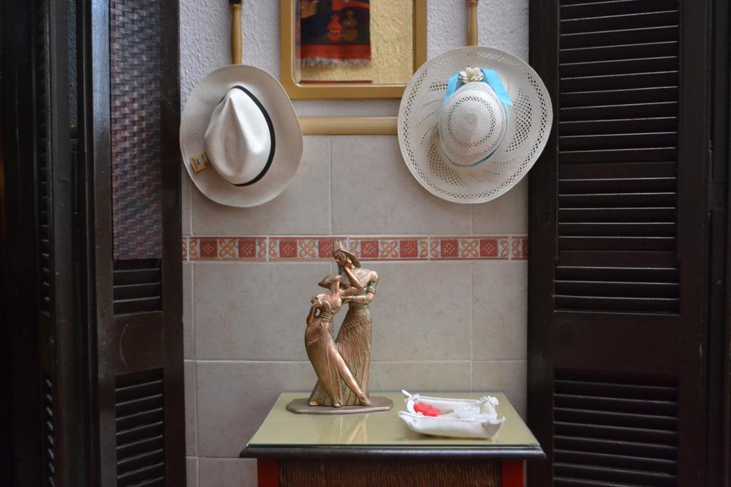 Hotel Casona La Boheme บัวโนสไอเรส ภายนอก รูปภาพ